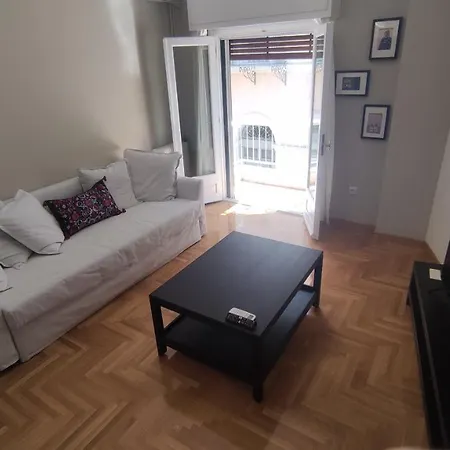 Sandy's Ii Lägenhet *