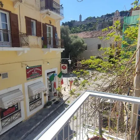 Sandy's Ii Lägenhet *