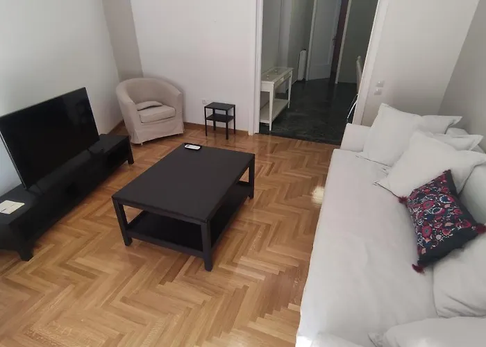 Sandy's Ii * نافبليو