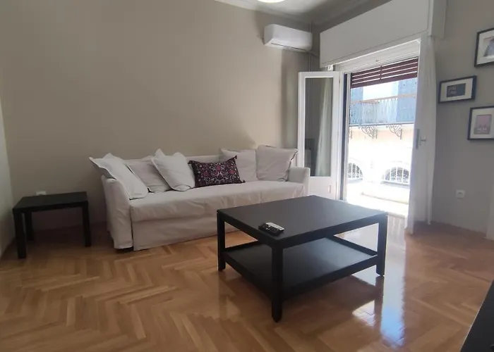 Sandy's Ii * نافبليو